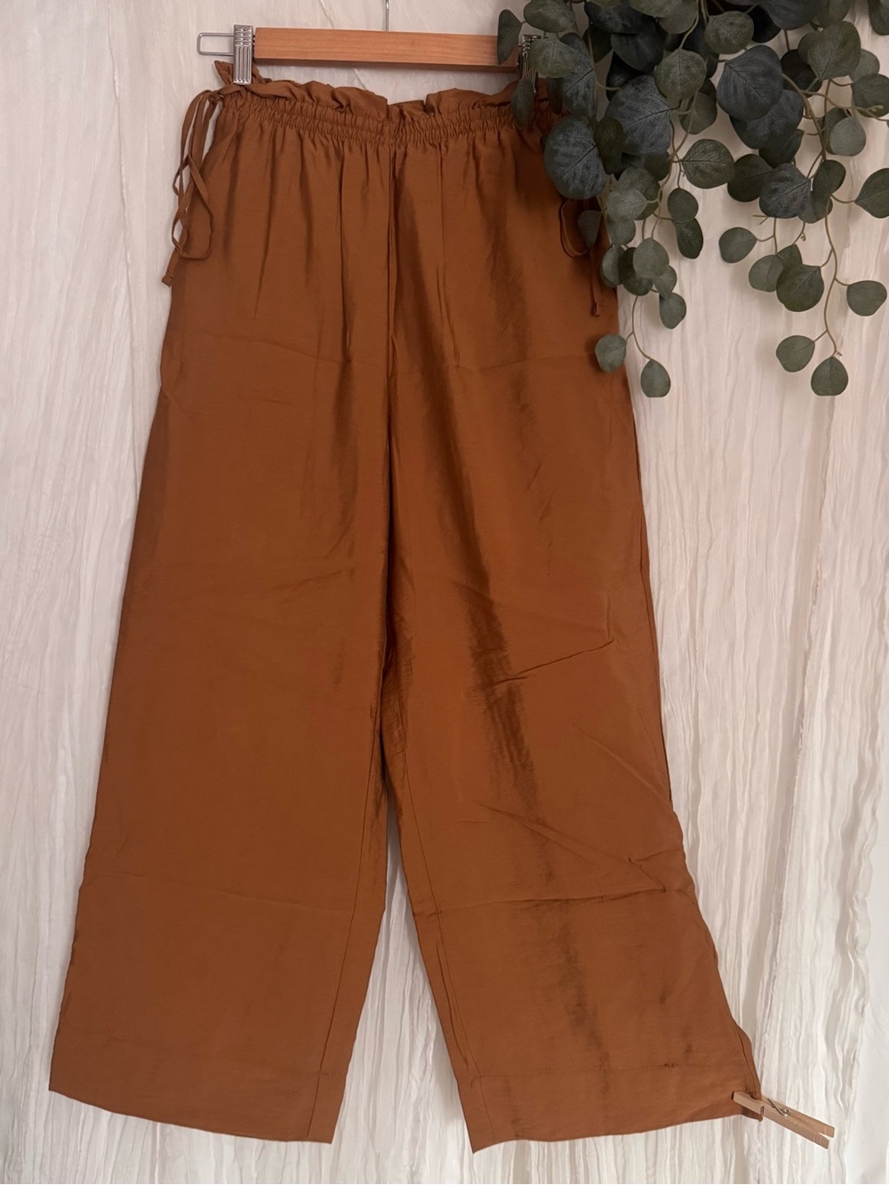 a new day Cropped Wide-Leg Pants in Burnt Orange